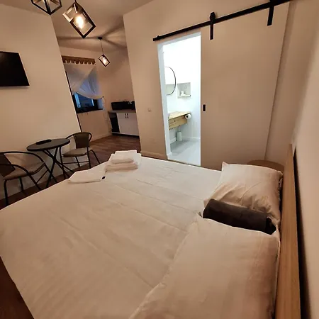 Gasthuis Casa De Caramida 3*