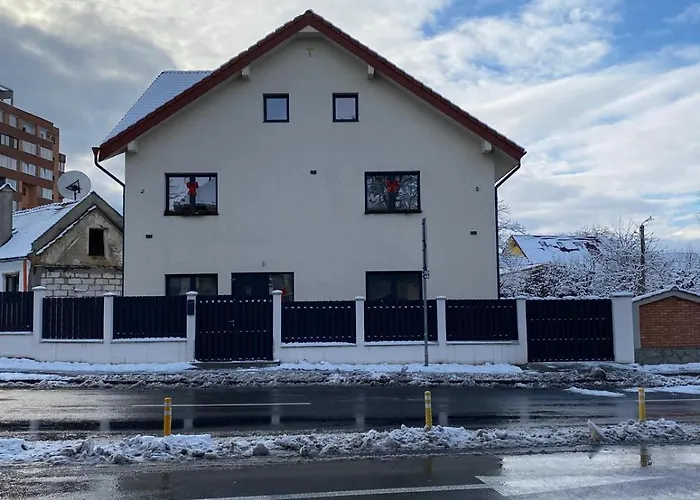 Casa De Caramida 3* Braşov